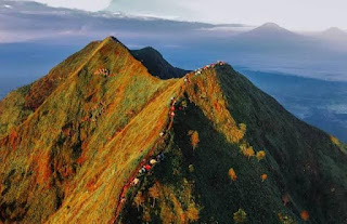 Foto: Gunung Andong Magelang