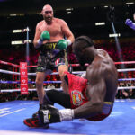 Jual Beli Pukulan, Tyson Fury Berhasil Mempertahankan Sabuk Juara WBC Usai Memukul KO Deontay WIlder