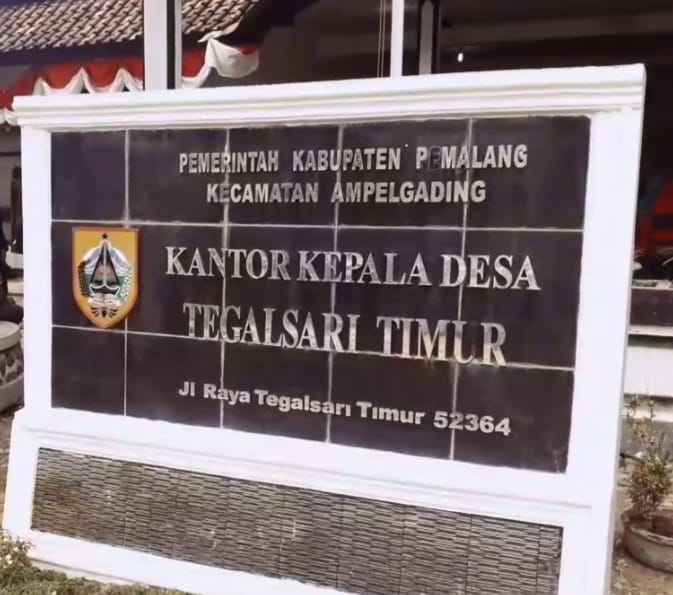 Desa Tegalsari Timur Kecamatan Ampelgading dengan perolehan besar pelaksanaan Vaksinasi untuk warganya