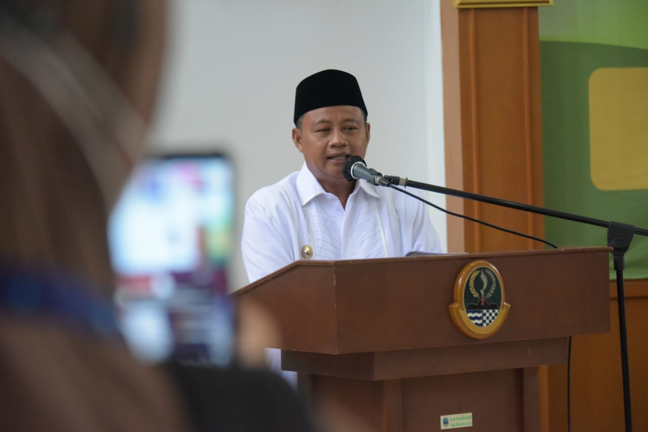 UU Ruzhanul Ulum Wakil Gubernur Jawa Barat Jelaskan Pemerkosaan Terjadi di Sekolah Asrama, Bukan Pondok Pesantren