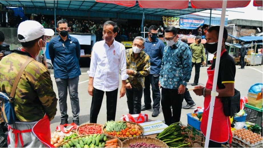 Jokowi Bingung dengan Harga Minyak Goreng di Bandung yang Melonjak Naik