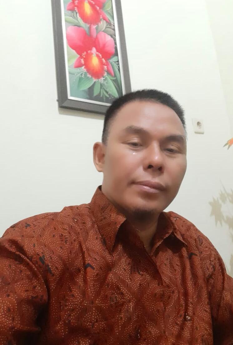 Pak Slamet SPd MPd selaku Kepala Sekolah SD N 02 Klegen sekaligus Sekretaris PGRI Kabupaten Pemalang
