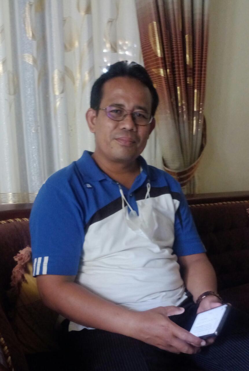 Bapak Suwarno SPd MPd selaku Kepala Sekolah SDN Samong, Ketua KPKG dan Kepala PGRI cabang Ulujami