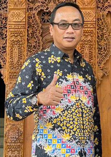 Bapak SUBUR MUSHOLEH, S.Pd.I. Wakil ketua DPRD Kabupaten Pemalang
