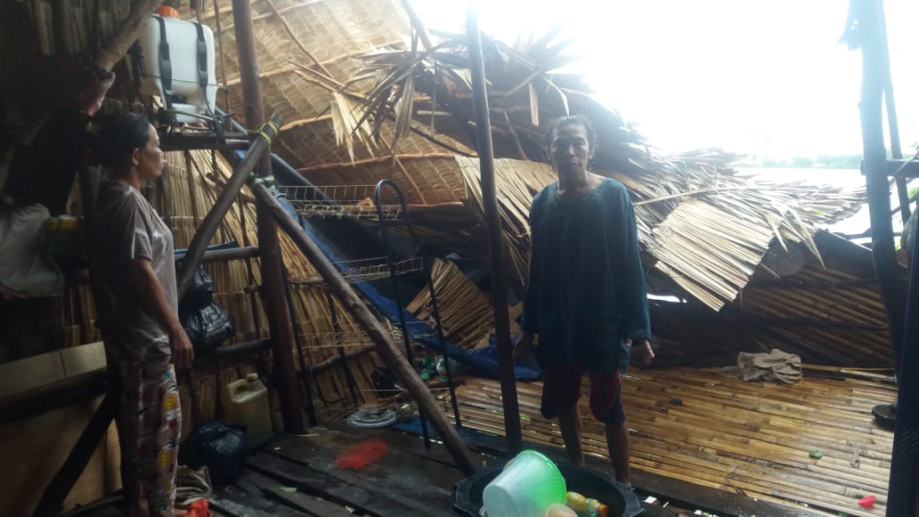Rumah Qori rusak berat akibat angin Puting Beliung