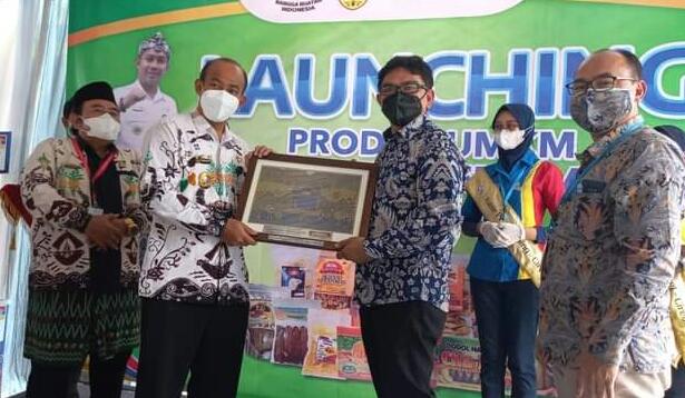 Bupati Pemalang Dan Kepala OPD Terkait Menghadiri Launching Kemitraan Produk UMKM Kabupaten Pemalang