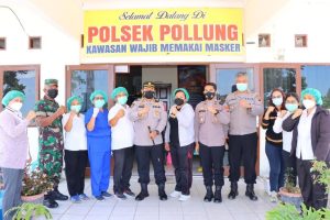 Kapolres Humbahas Bersama Pabung TNI Kodim 0210 Tinjau Pelaksanaan Akselerasi Vaksinasi di Polsek Pollung