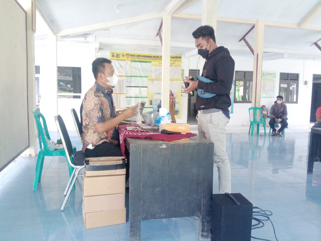 Pelayanan Samsat Keliling di Balai Desa Banglarangan Kecamatan Ampelgading