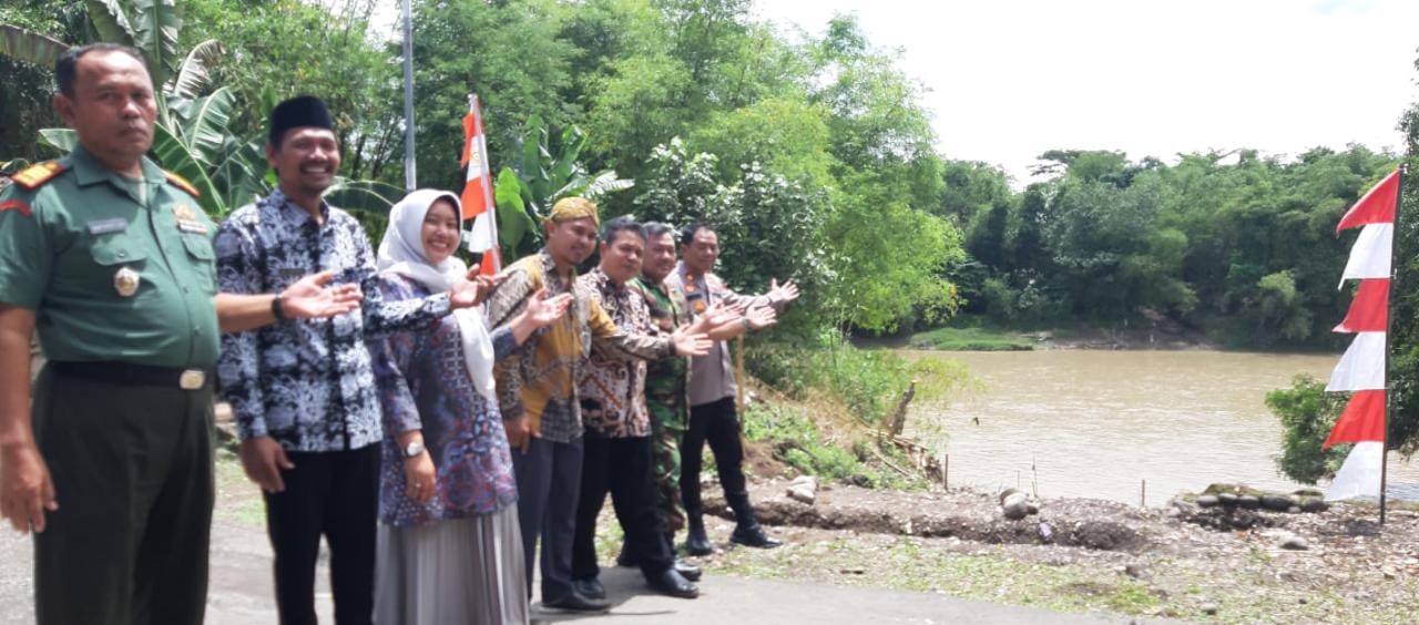 Rencana Realisasi Pembangunan Jembatan Gantung Diatas Sungai Comal, Bisa Memangkas Jarak 14 Km Dari Desa Tegal Sari Timur Ke Desa Karang Brai