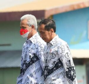 Gubernur Jawa Tengah Hadiri Kegiatan Puncak Acara Peringatan HUT ke-77 PGRI dan Hari Guru Nasional Tahun 2022 Tingkat Nasional di Semarang