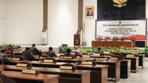Rapat Paripurna Dalam Rangka Persetujuan Dan Penyerahan Keputusan DPRD Tentang Rekomendasi Perbaikan Penyelenggaraan Pemerintahan Daerah Terhadap LKPJ Bupati Pemalang Akhir Tahun Anggaran 2022